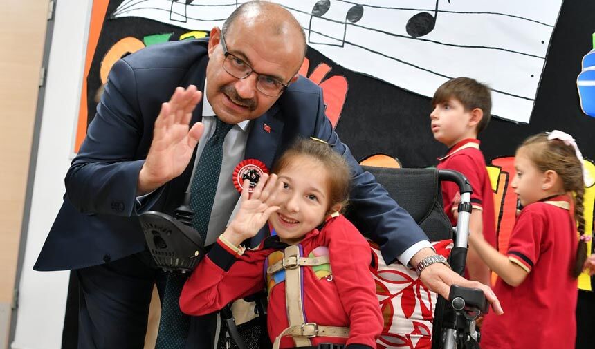 vali-ismail-ustaoglu-egitim
