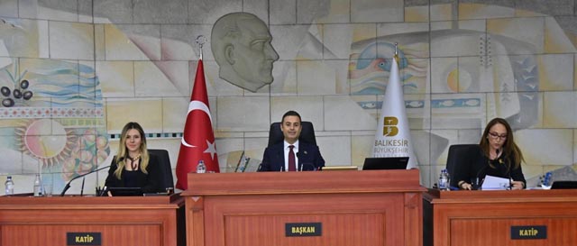 Ahmet Akin Ilk Meclis2