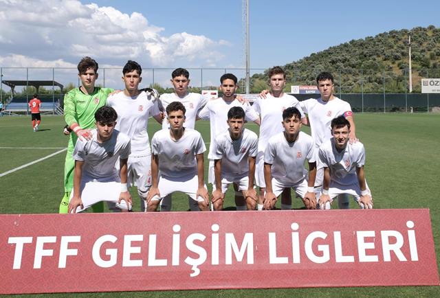 Balkes U17 Takim (1)