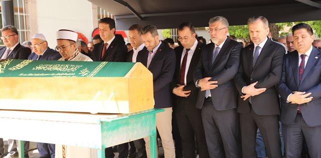 Saadetp Mustafa Yilmaz Cenaze (2)