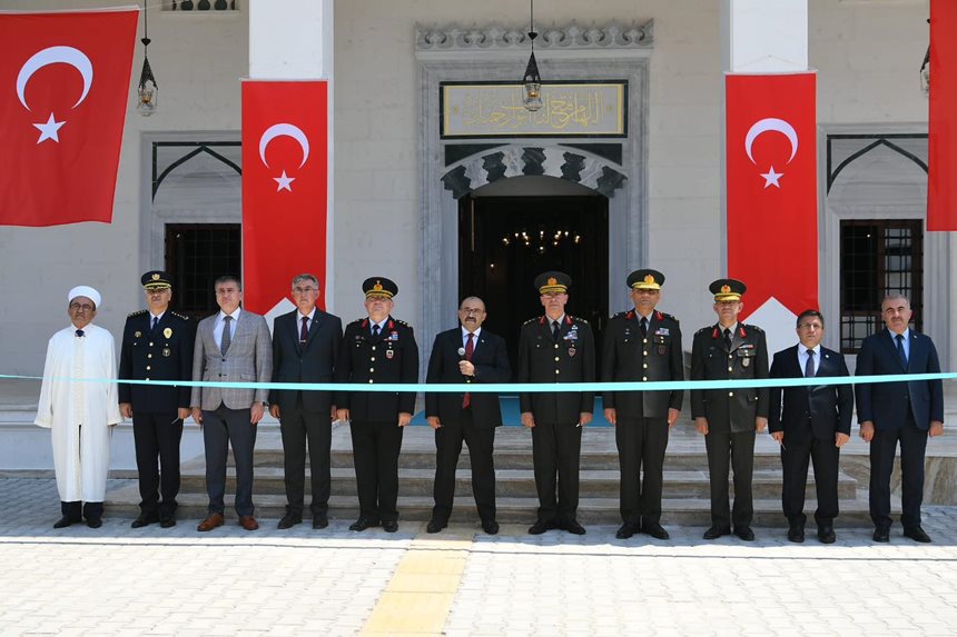 Cami Acilisi Askeriye