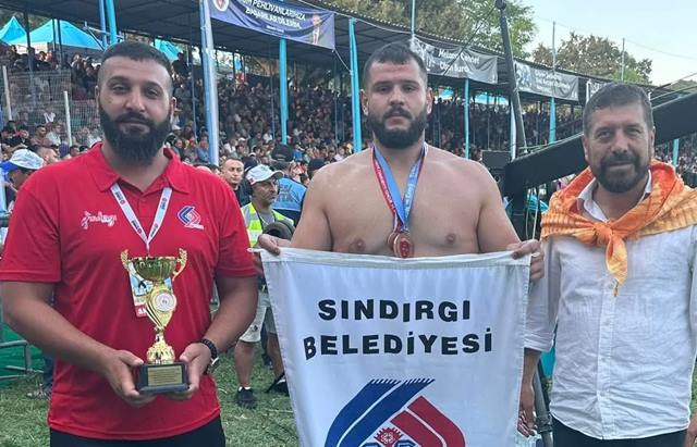 Pehlivan Bozkurt1