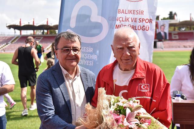 Ismail Akcay Hakan Sehirli-1