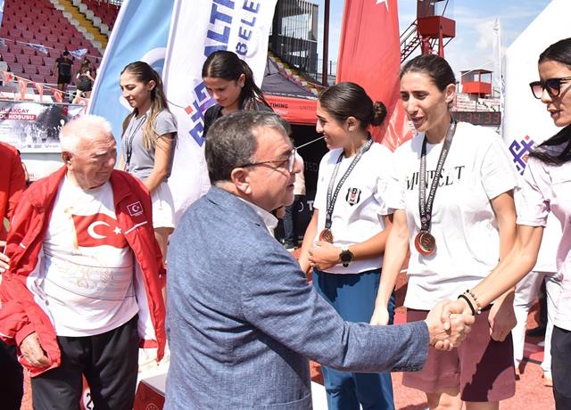 Ismail Akcay Hakan Sehirli11