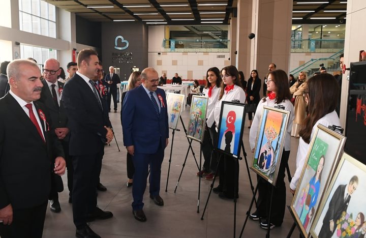 Ogremenler Gunu Ustaoglu Akin