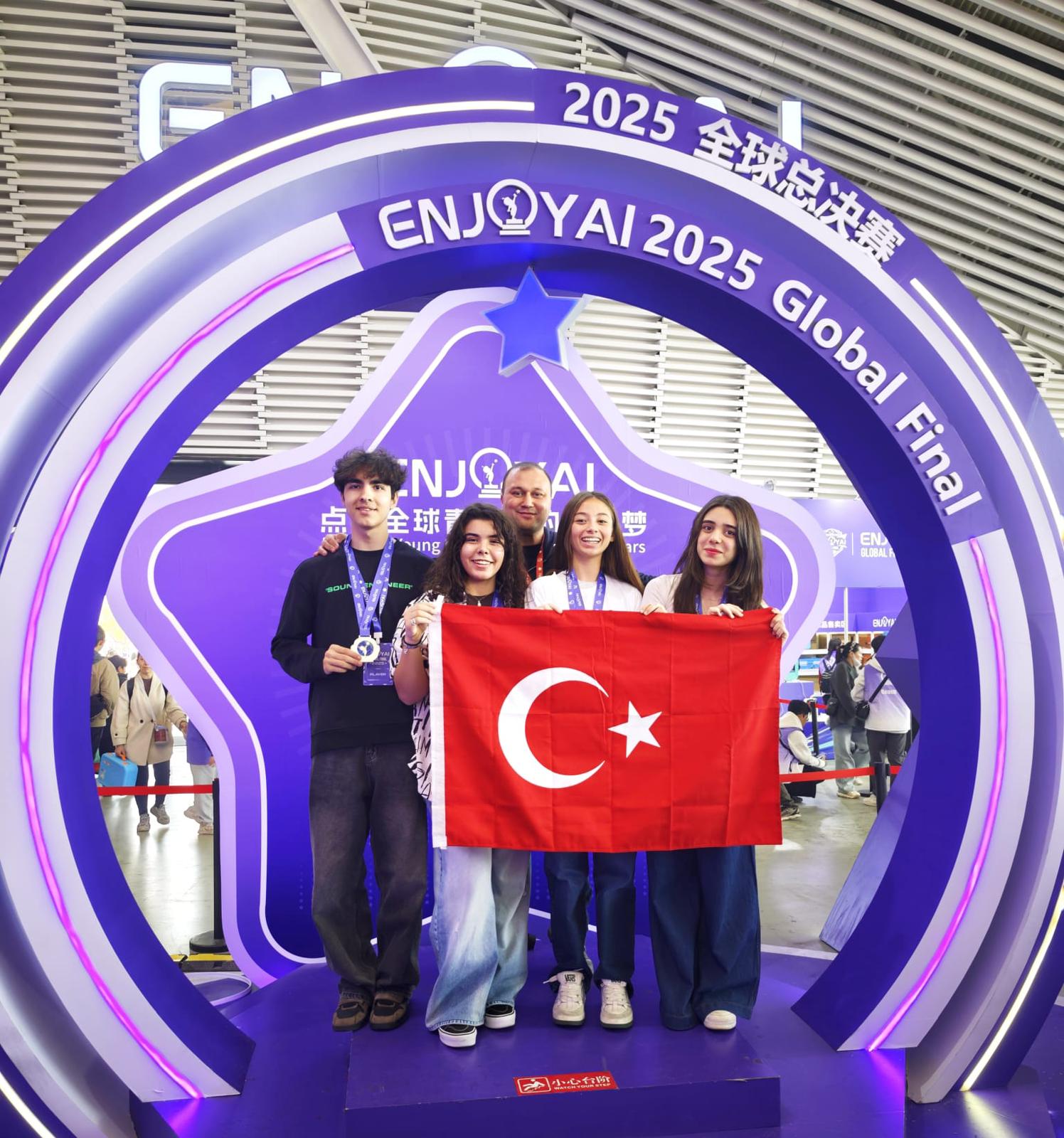 I M G 20251209 W A0010