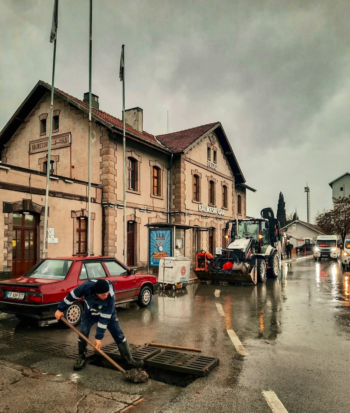 Balikesir Gar Binasi