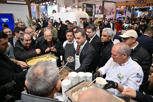 Akin Kavurmaci Hosmerim