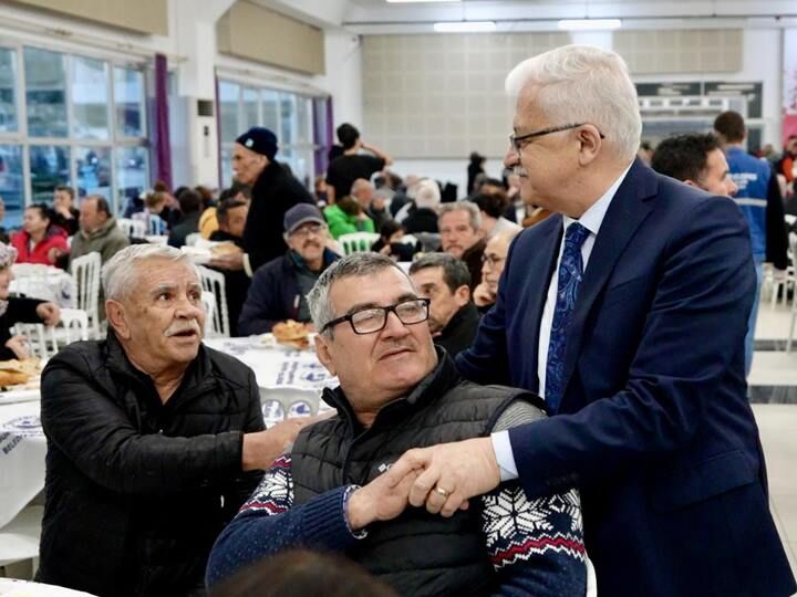 Ali Kemal Deveciler Iftar