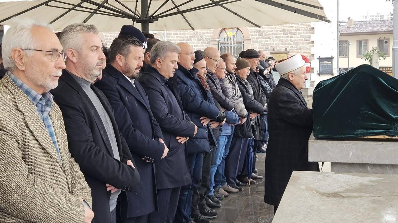 Babasına kavuştu.. Ahmet Davut Çetinkaya vefat etti