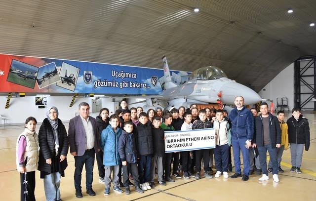 Hava Ussu Ogrenci1 (2)