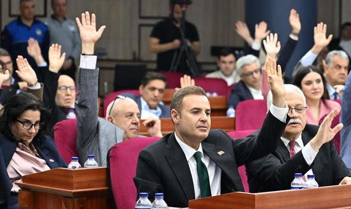 Akin Ahmet Deveciler