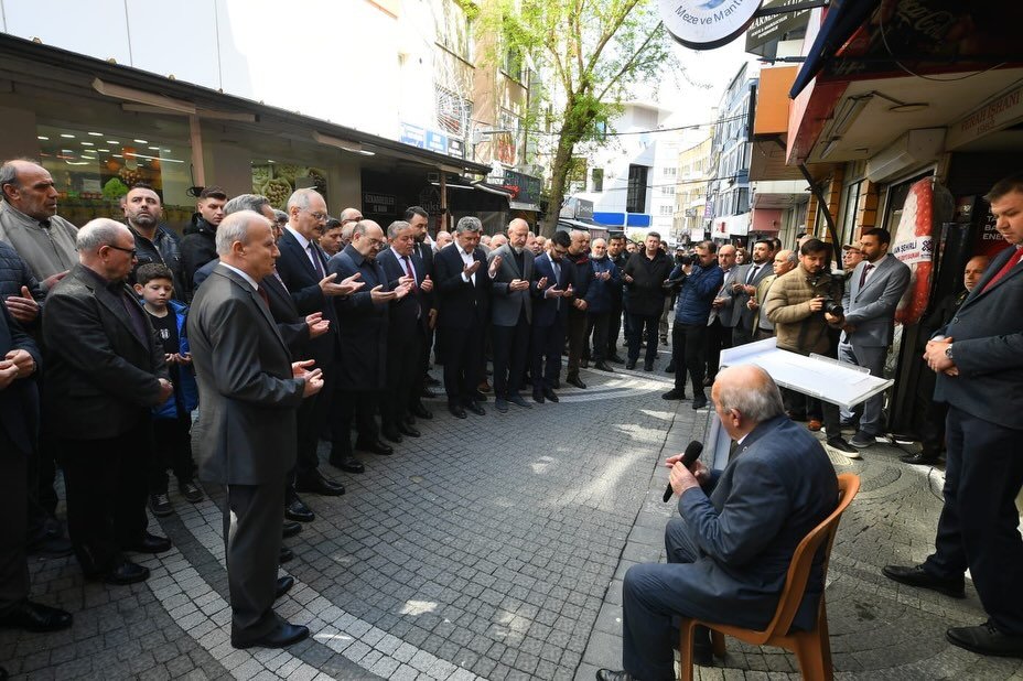 Din Gorevlileri Dernek1