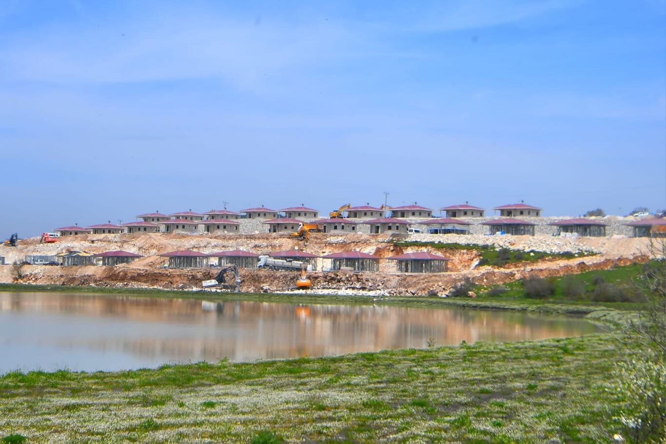 Golcuk Deprem Evleri