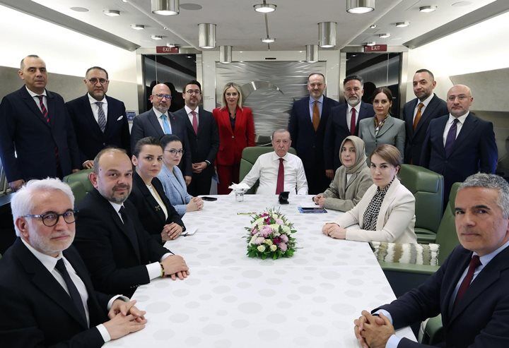 Erdogan Kazakistan Gazeteciler