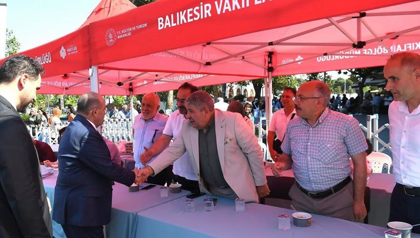 Mikail Akilli Asure Vali Ustaoglu1