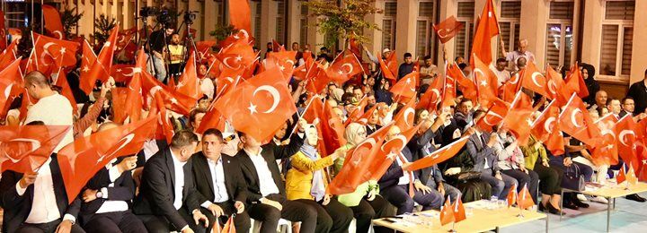 Bayrak 15 Temmuz Salla