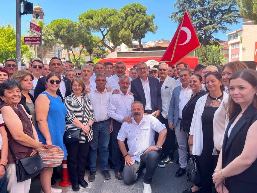 Erden Istifa Yeni Parti1