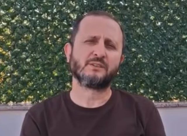 Halil Rifat Canakci1