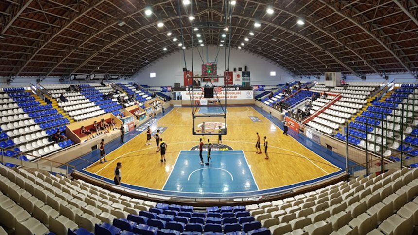 Kurtdereli Kapali Spor Salonu
