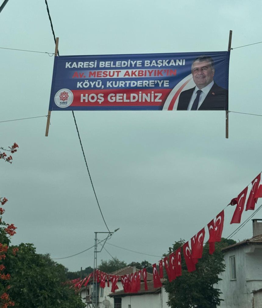 Mesut Akbiyik Koy Poster