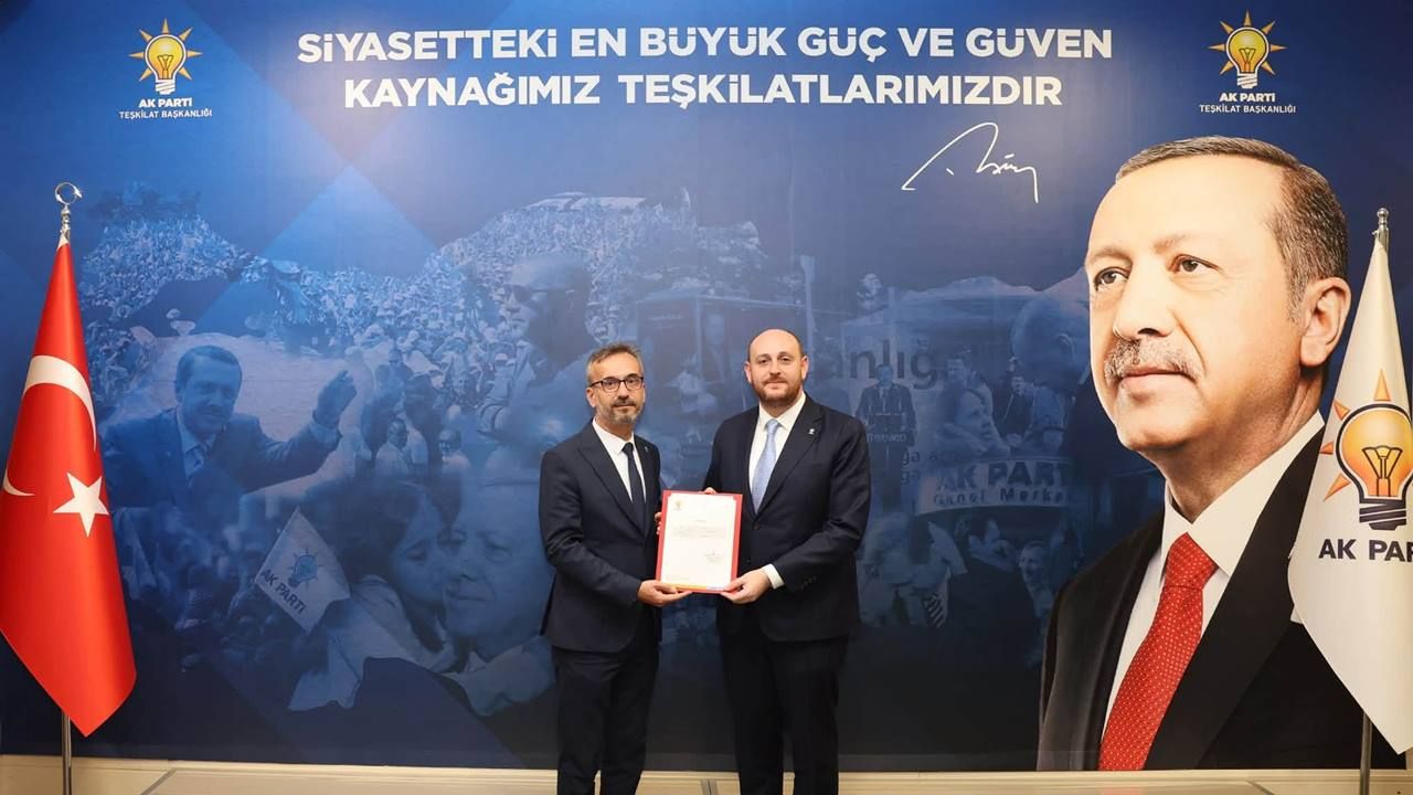 AK Parti Altıeylül İlçe Başkanlığına Ali Osman Eser getirildi