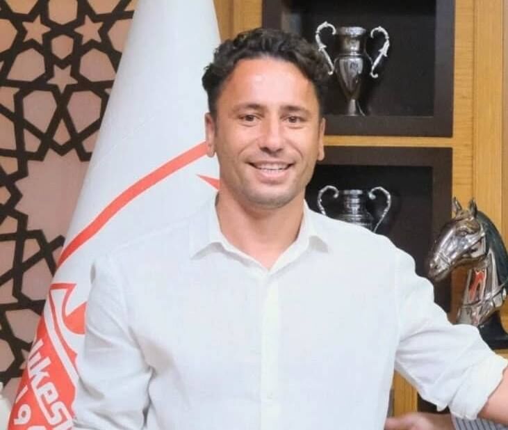 Cem Kavcak Tek