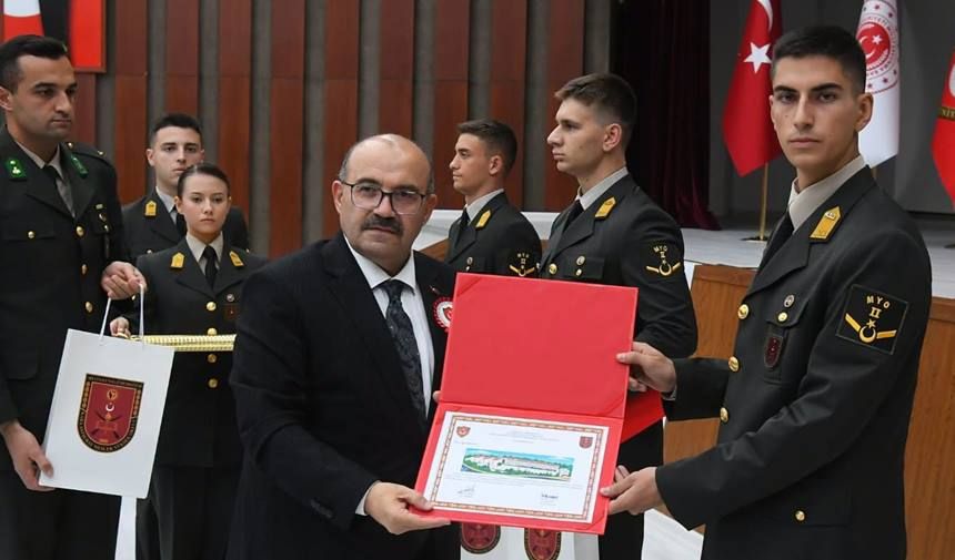Kara Astsubay Ustaoglu