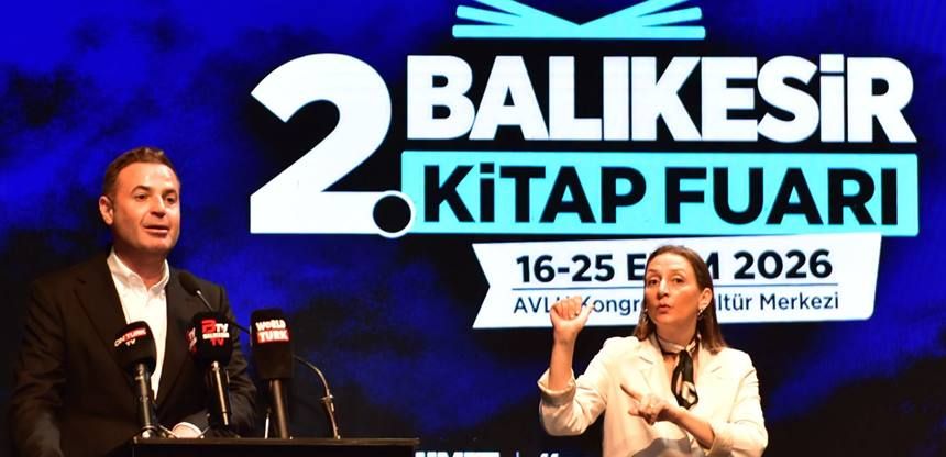 Kitap Fuari Ahmet Akin