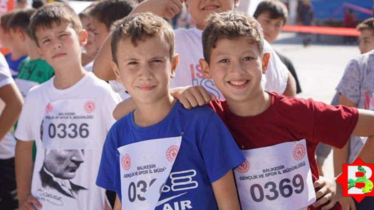 Altıeylül'ün çocukları Balıklı köyünde yarıştı