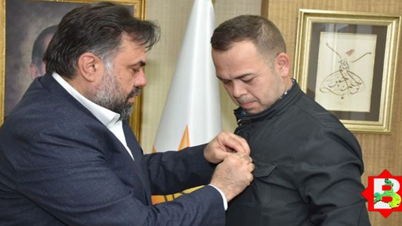 Seçime sayılı saatler kala istifa etti