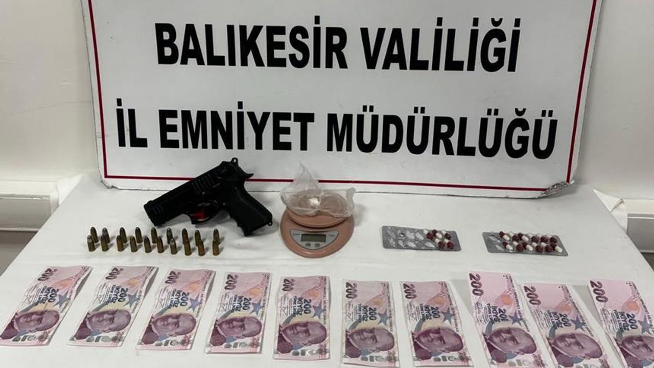 Balıkesir'de sahte para çetesi çökertildi