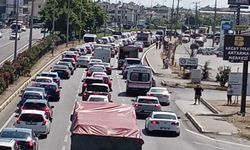 Körfezdeki bayram trafiği İstanbul'u aratmıyor!