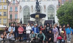 Kepsut Oktay Koçman öğrencileri Polonya'da