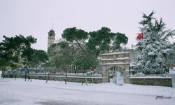 Balıkesir'de Mayıs ayında kar sürprizi