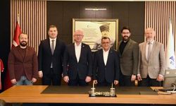Altıeylül Belediyesi'nde "direk dansı" değişimleri