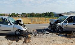 Balıkesir'de kaza. Kafa kafaya çarpıştılar: 1 ölü