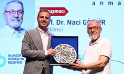Ahmet Akın’dan deprem çağrısı: “Birlik olmalıyız”