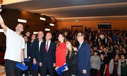 Sporun Zirvesinden Gençlere İlham Veren Hikayeler