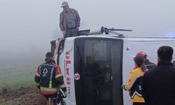 Balıkesir'de öğrenci servisi devrildi: 8 yaralı