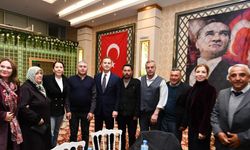 Ahmet Akın, muhtarlarla iftarda bir araya geldi