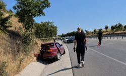 Bigadiç’te Süt Kamyonu ile Otomobil Çarpıştı, 1 Ölü