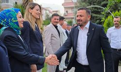 AK Parti'den Balıkesir'de Masa Başında Değil, Sahada Siyaset