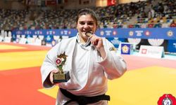 Tatamide Avrupa Fethi: Yağmur Korkmaz Şampiyon