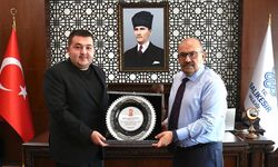 Başkan Mert Alper Acar’dan Vali Ustaoğlu’na Şükran Şildi