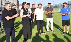 BALIKESİR'İN ALTIN KIZINDAN BAL-KES'E DESTEK ZİYARETİ