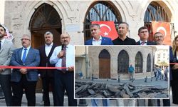 Karesi Beyi Türbesi açılıştan hemen sonra kapatıldı!