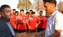Balıkesirspor başkanı takımı Cem Kavçak'a teslim edecek