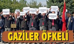 Gaziler Günü'nde protesto ve referandum çağrısı