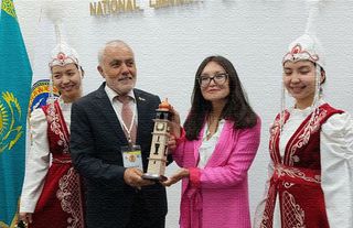 Balıkesir ile Kazakistan arasında altın köprü